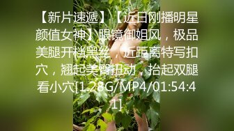  精彩4P两个风骚老阿姨床上调教小鲜肉和渣女小萝莉激情啪啪，黑丝制服露脸