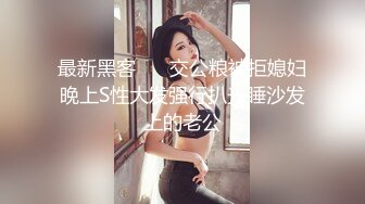 _拍（一部）！早上拉屎人真多，每个坑位都是拉S的妹子