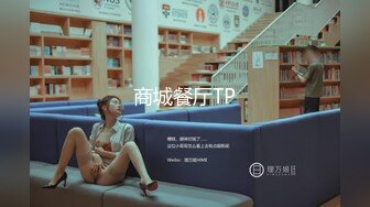 极品身材的美女模特被色魔摄影师潜规则 完美露脸