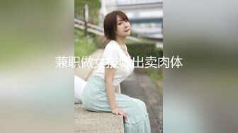 《黑客破解家庭摄像头》监控偷拍人到中年性欲强老婆家务还没干完就迫不及待拉上床干炮