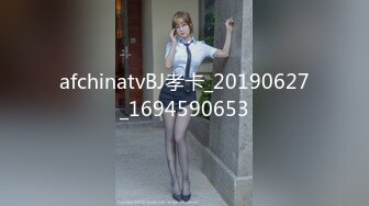 元旦期间带公司新入职的女同事做下健身运动 典型的反差婊 床下文静 床上极骚