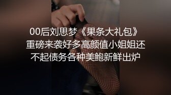 黑妞自慰到来感觉了先拿啤酒瓶顶着