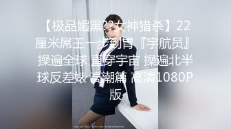 4月新流出特攻队系列蹲守大学校园女卫生间偸拍妹子们上厕所多毛皮靴美女不知道咋地了出来对着镜子里的自己娇羞的笑