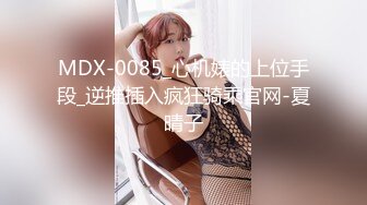 -漂亮清纯JK美眉 被无套后入啪啪 表情好羞羞 一线天小粉穴也超嫩