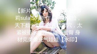 小哥哥给美熟女吃奶真会吃把乳头拉的好高呻吟不止